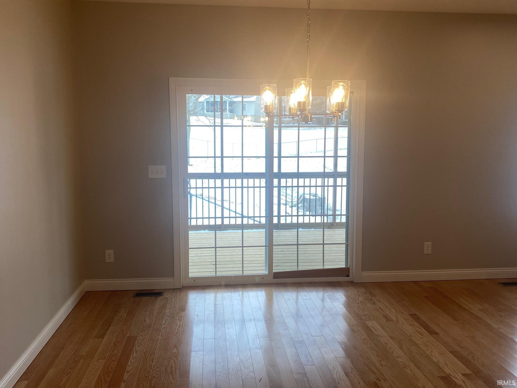 2467 N Stonelake Circle