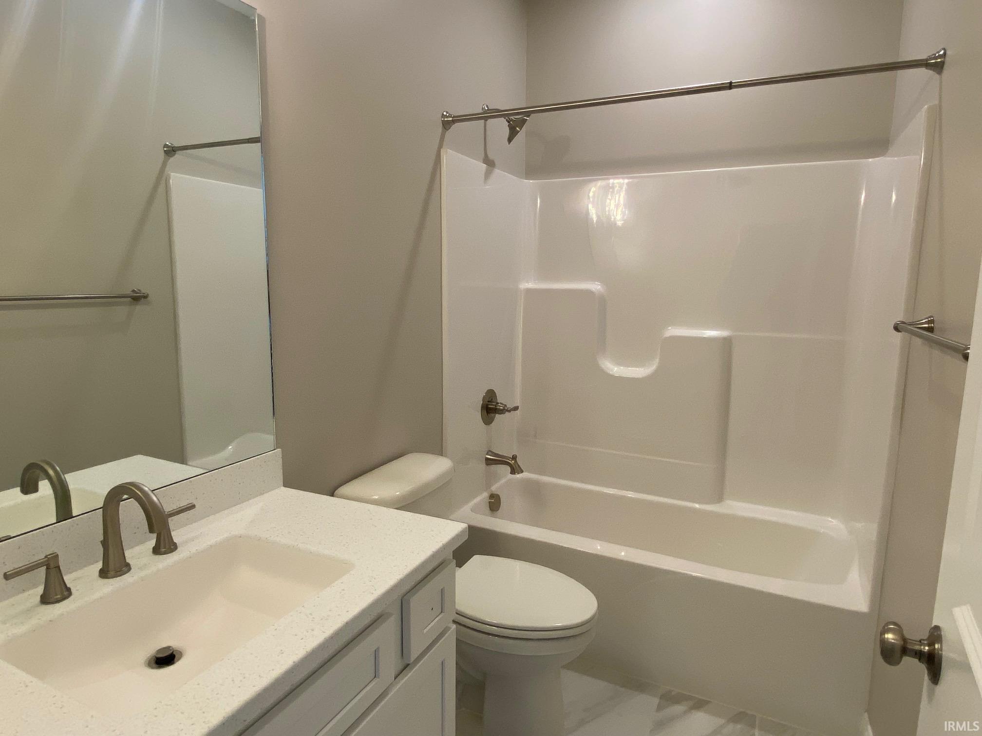 2467 N Stonelake Circle