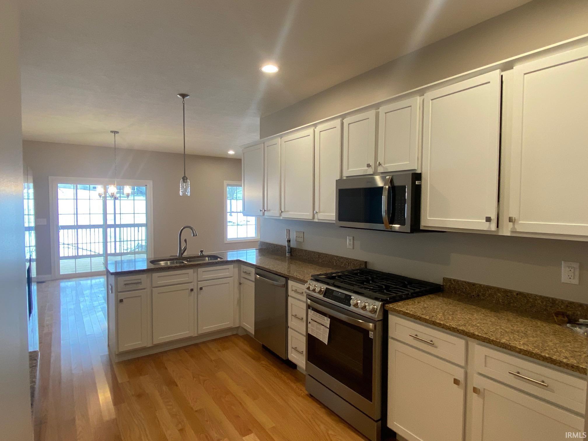 2467 N Stonelake Circle