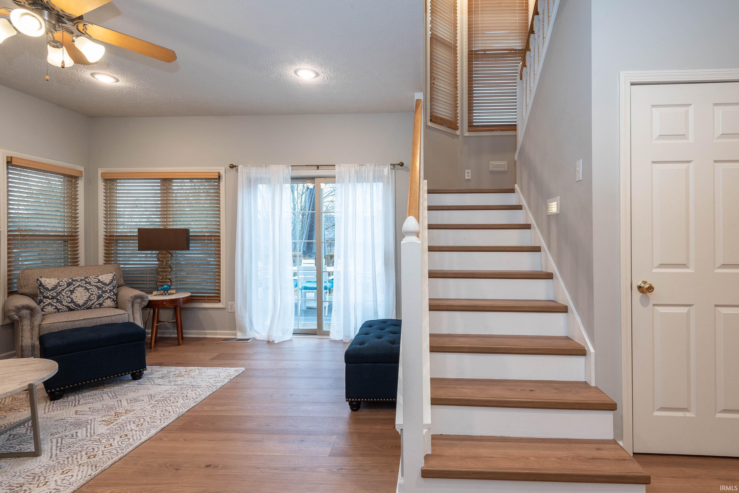 3253 S Southern Oaks Drive