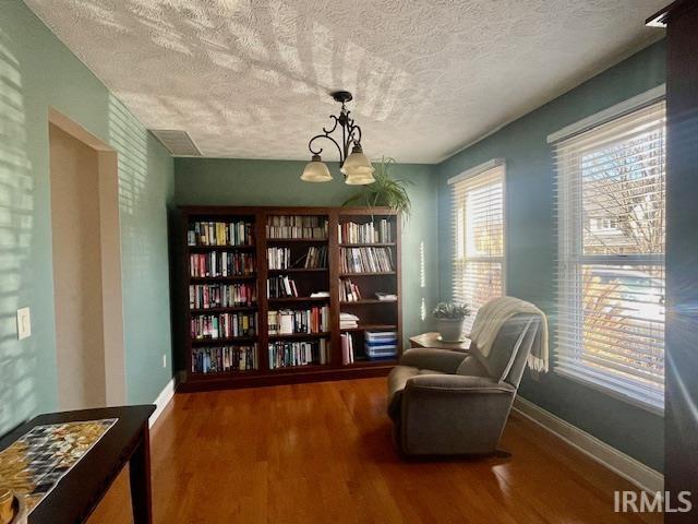 4440 W Silverthorne Street