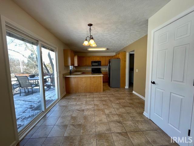 4440 W Silverthorne Street