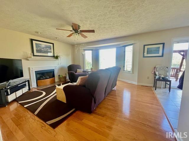 4440 W Silverthorne Street