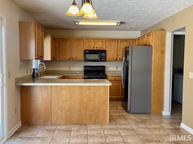 4440 W Silverthorne Street