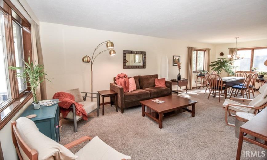 3752 S Bainbridge Drive