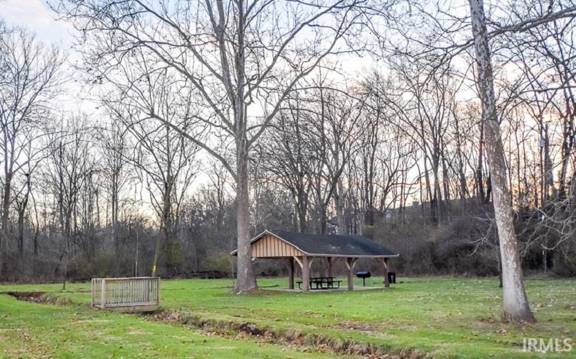 3752 S Bainbridge Drive