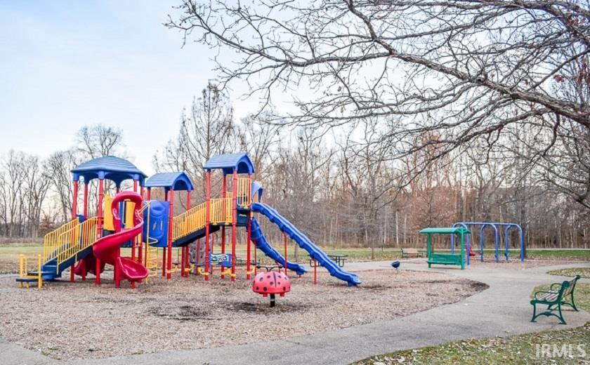 3752 S Bainbridge Drive