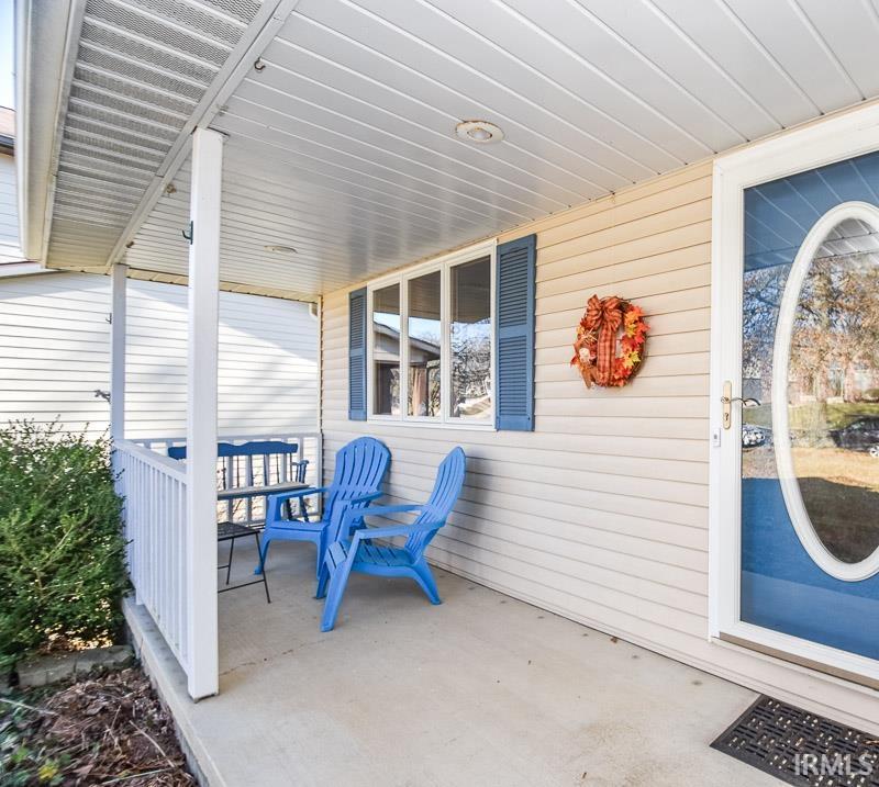 3752 S Bainbridge Drive