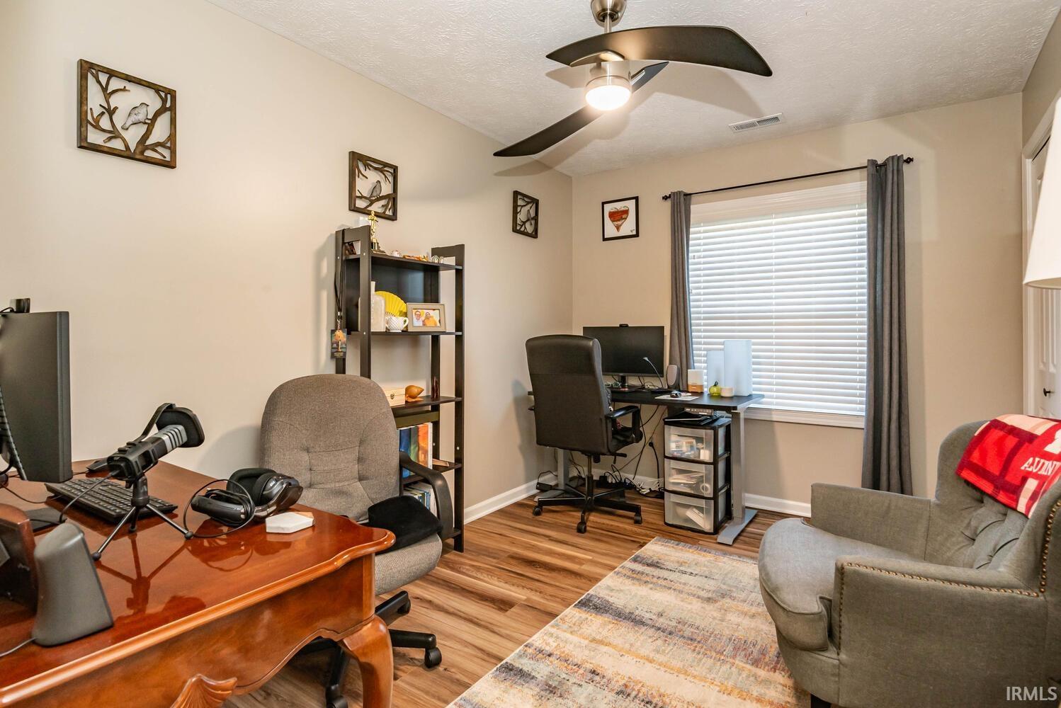 3137 S Westminster Way