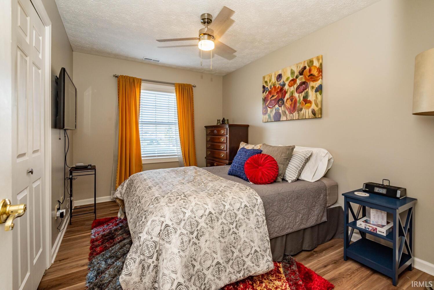 3137 S Westminster Way