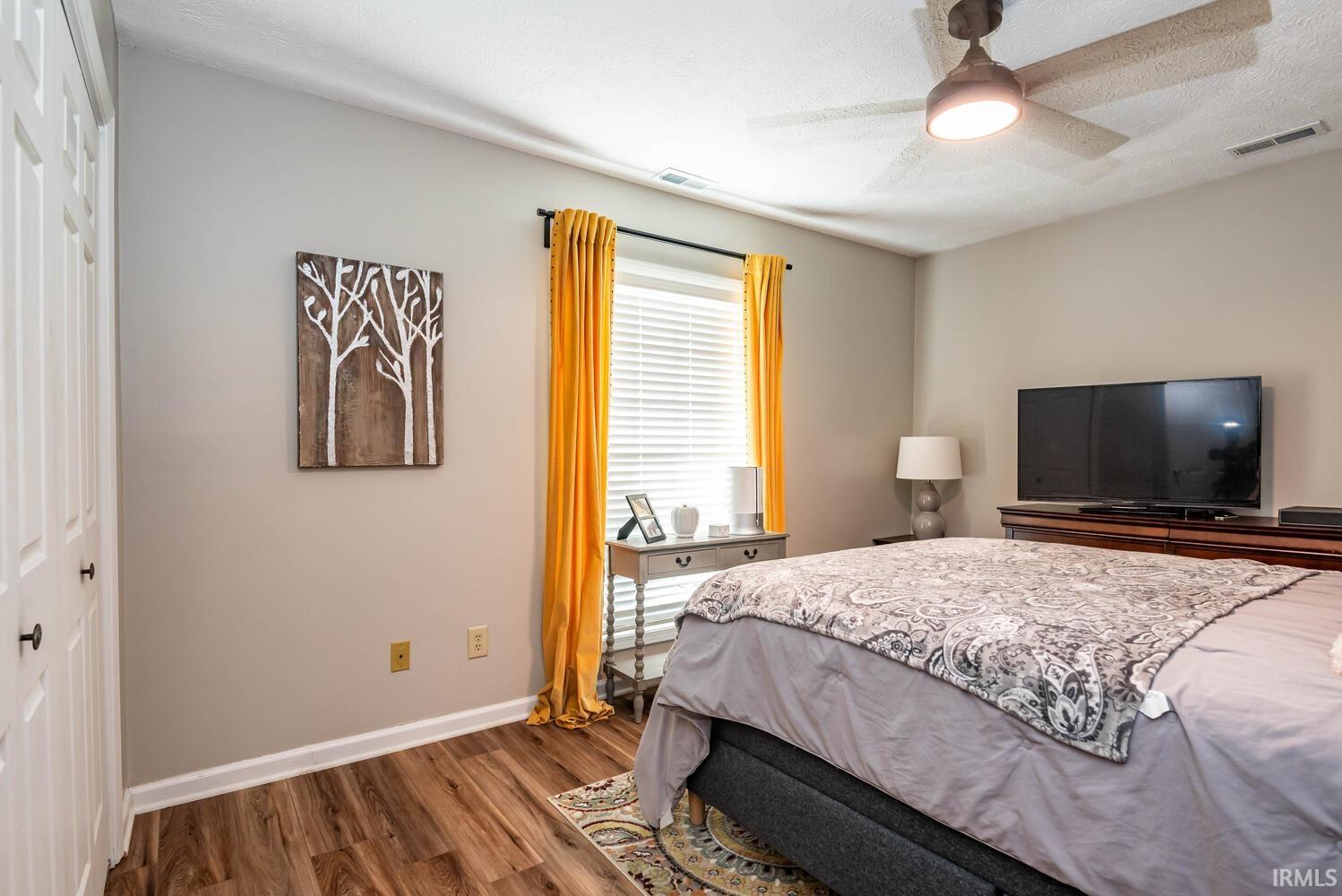 3137 S Westminster Way