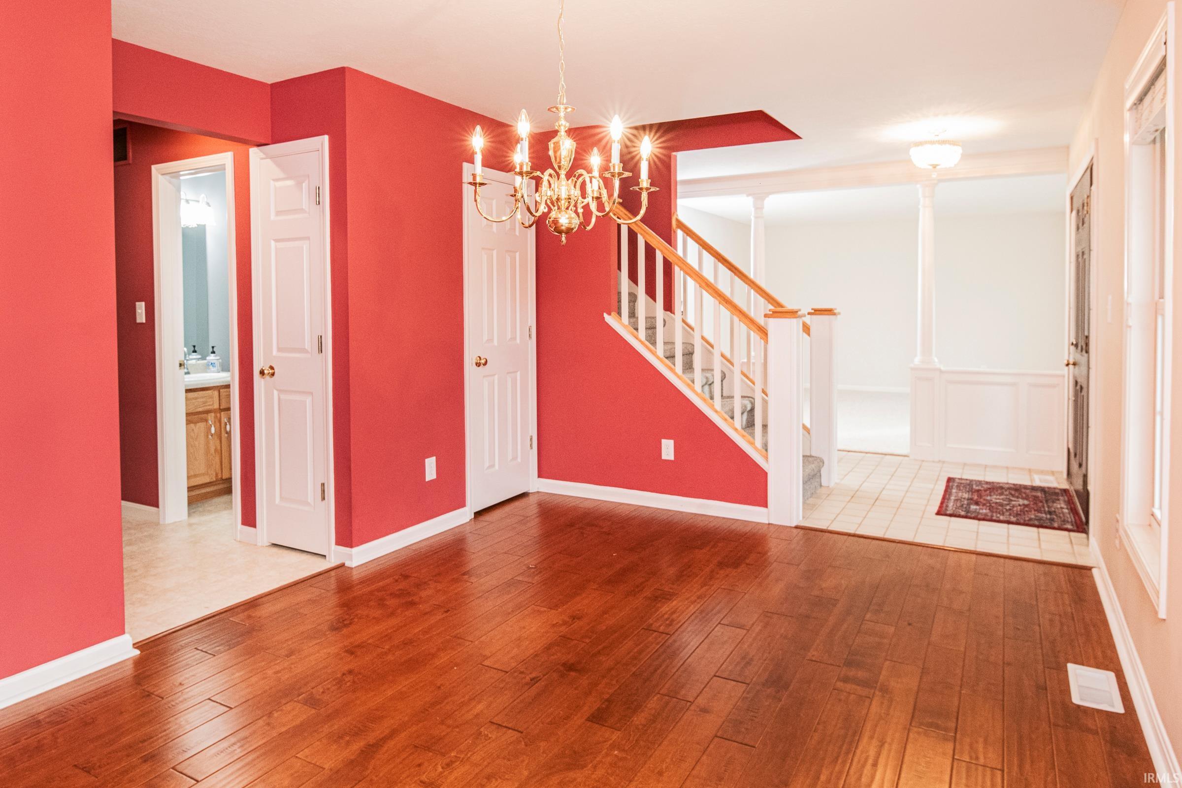 3307 S Forrester Street