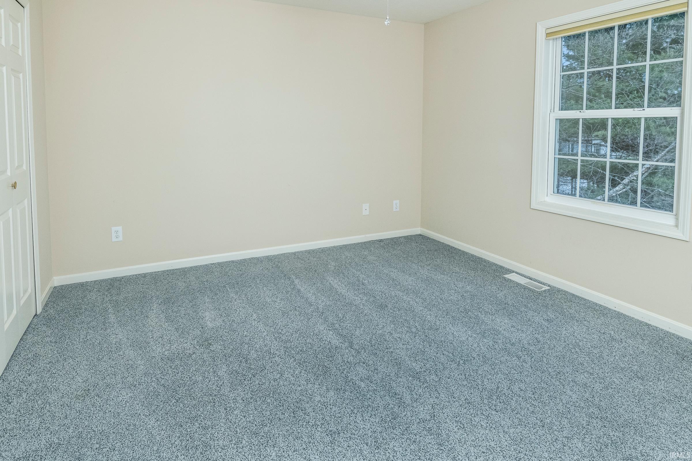 3307 S Forrester Street