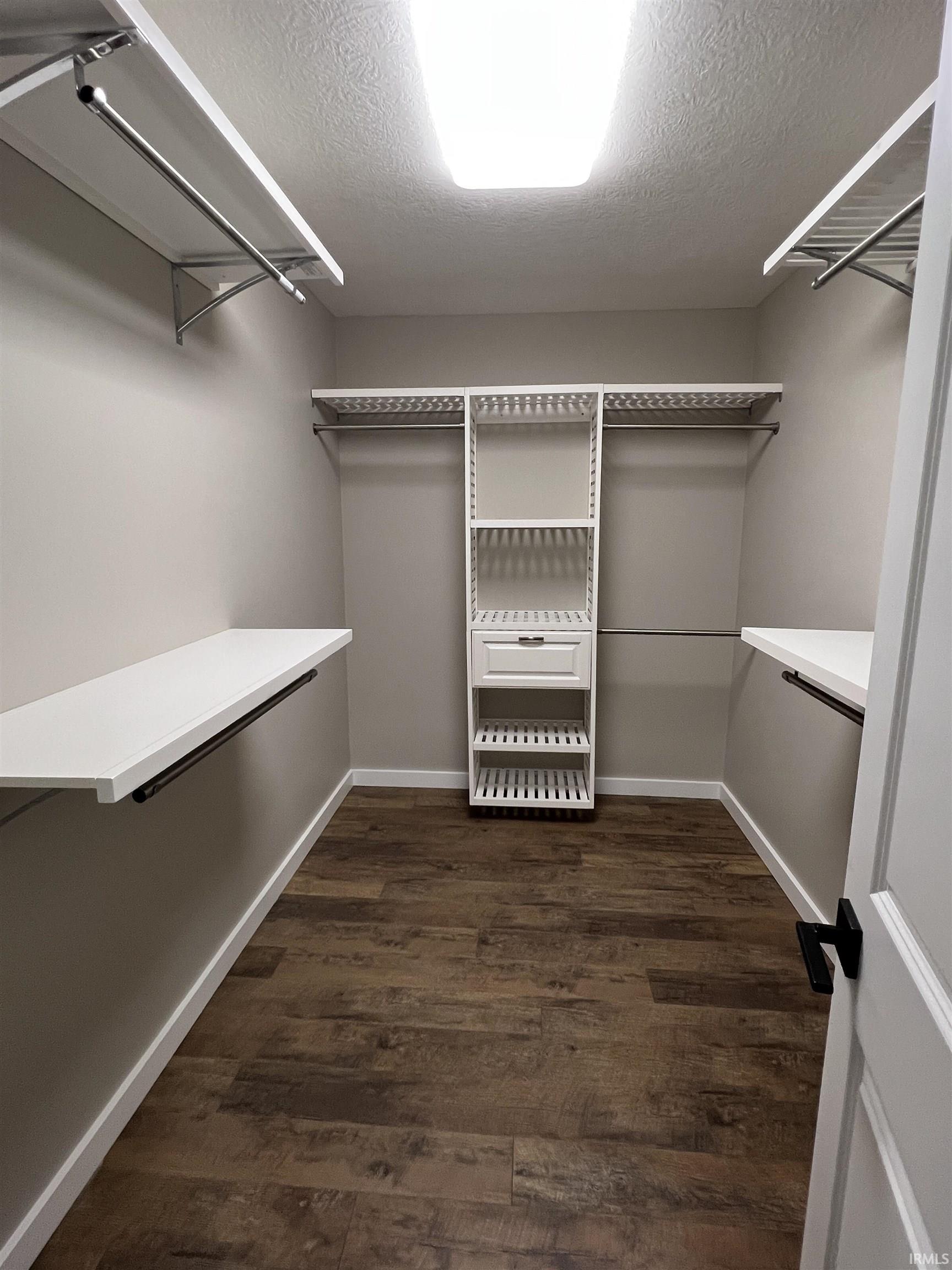 1011 E Keri Marie Lane