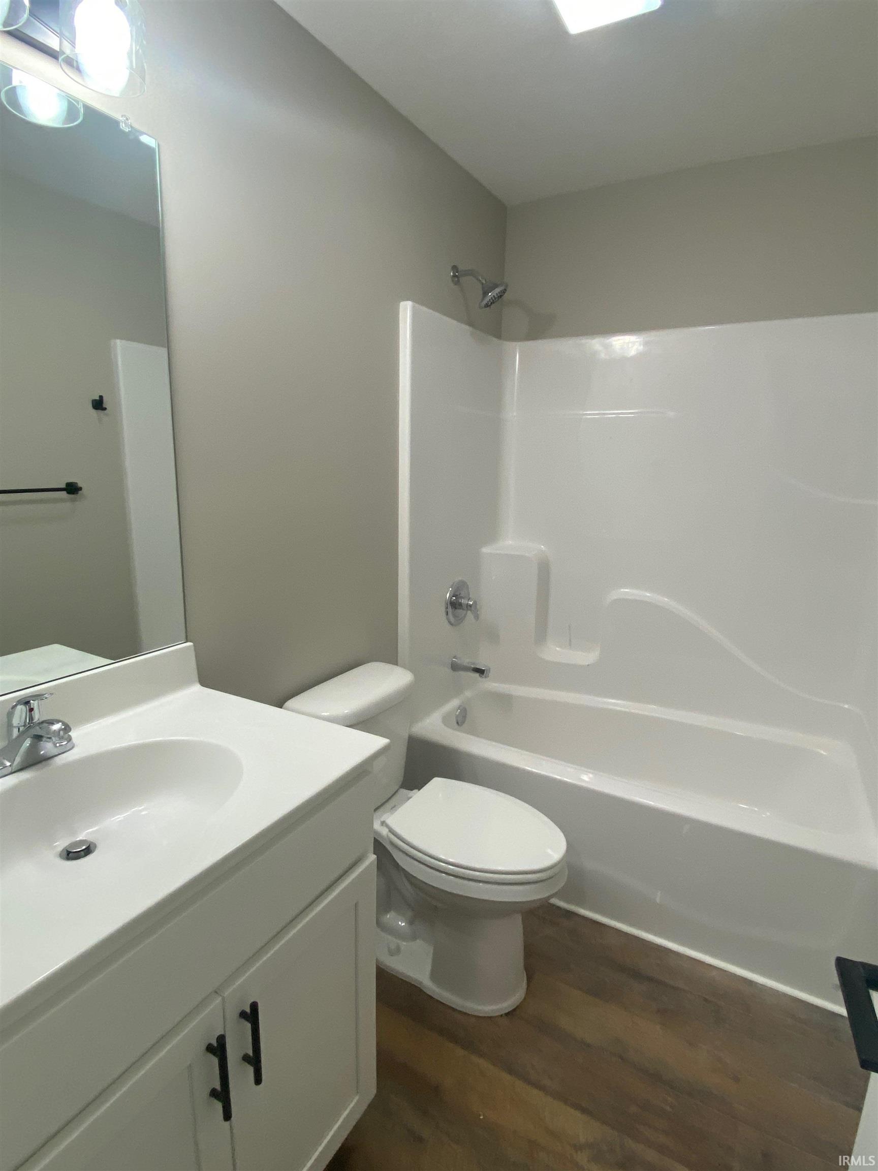 1011 E Keri Marie Lane