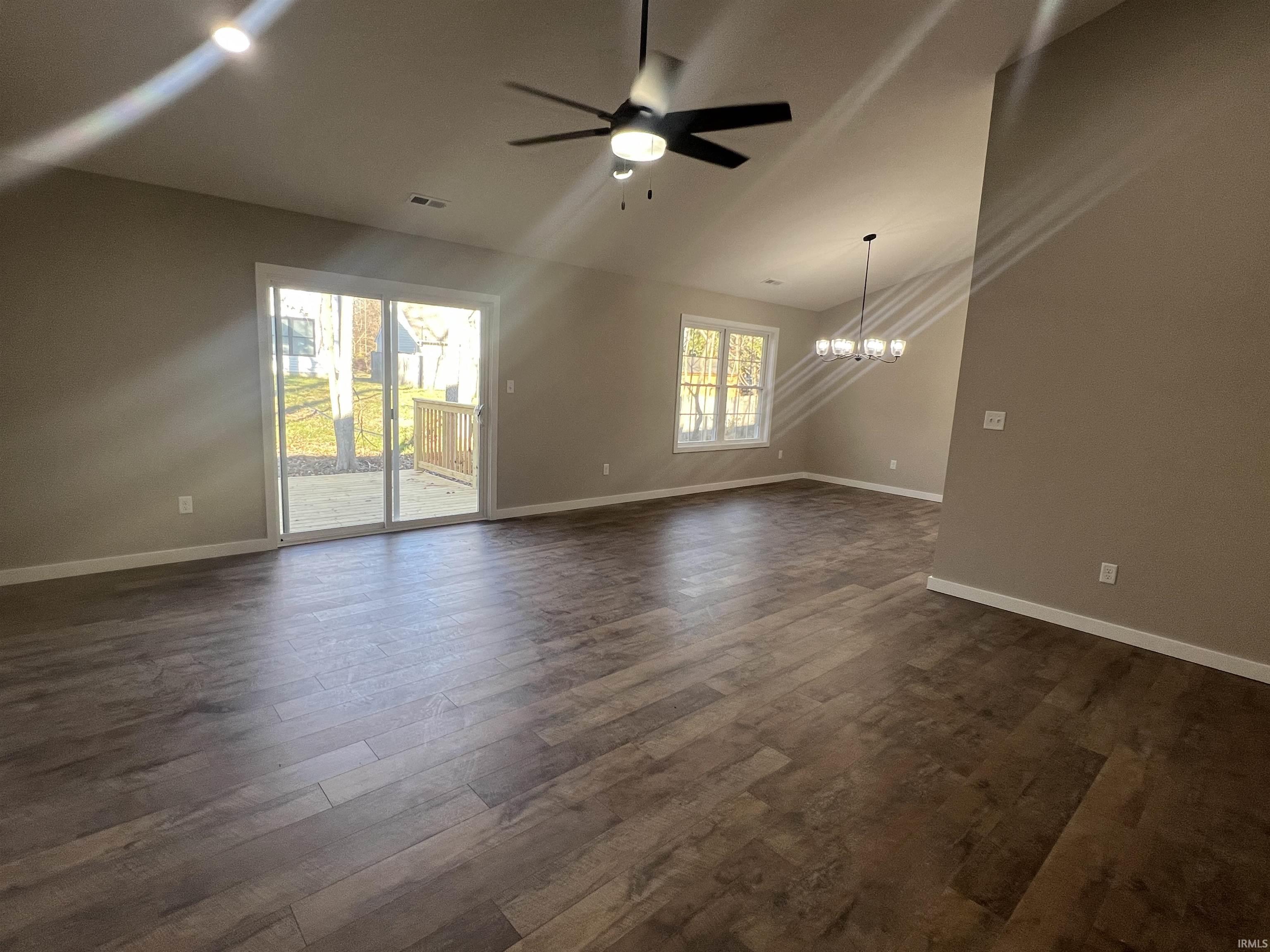 1011 E Keri Marie Lane