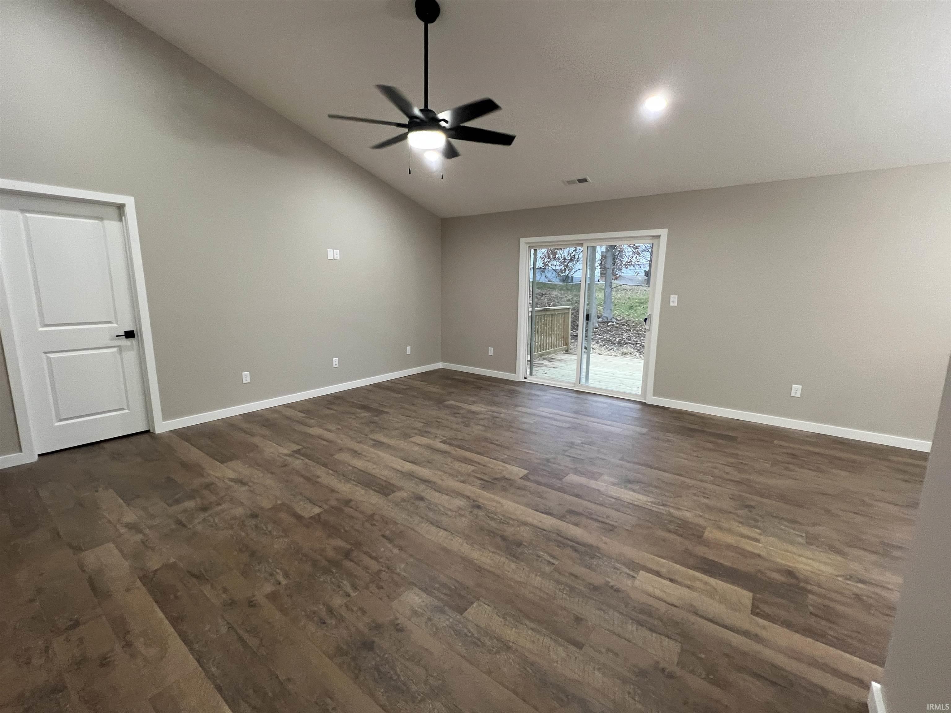 1011 E Keri Marie Lane