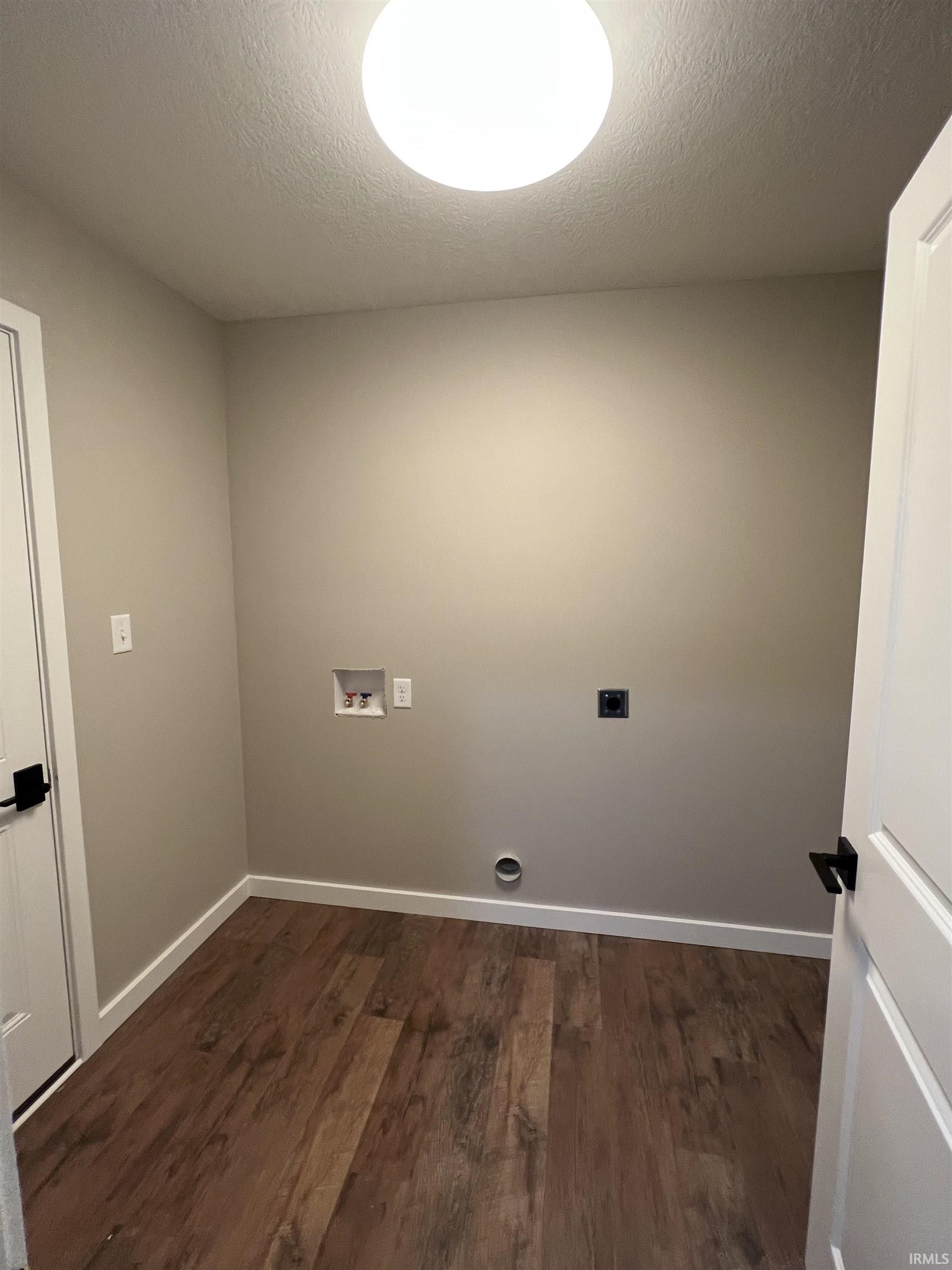 1011 E Keri Marie Lane