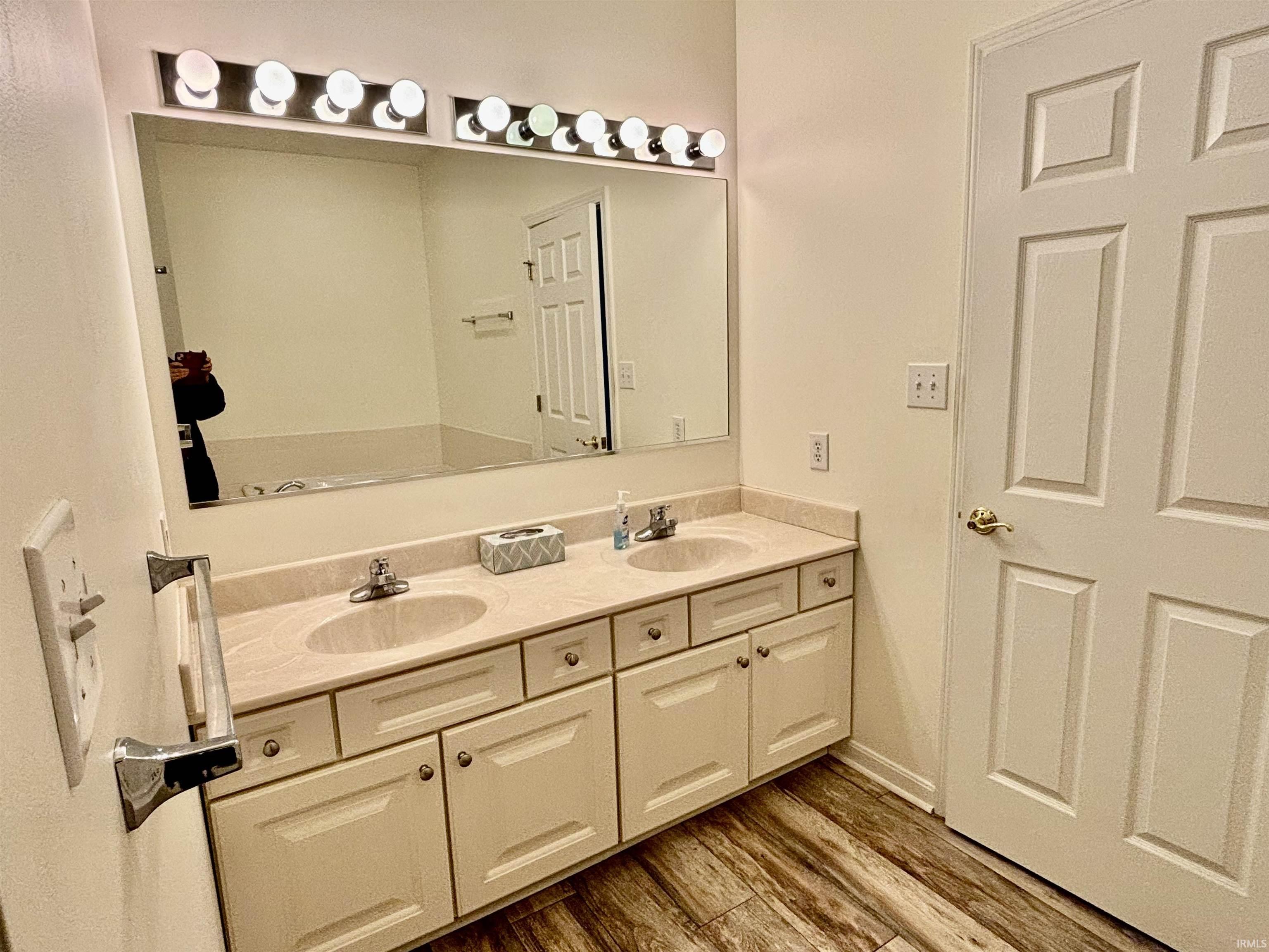 840 S Fieldcrest Court