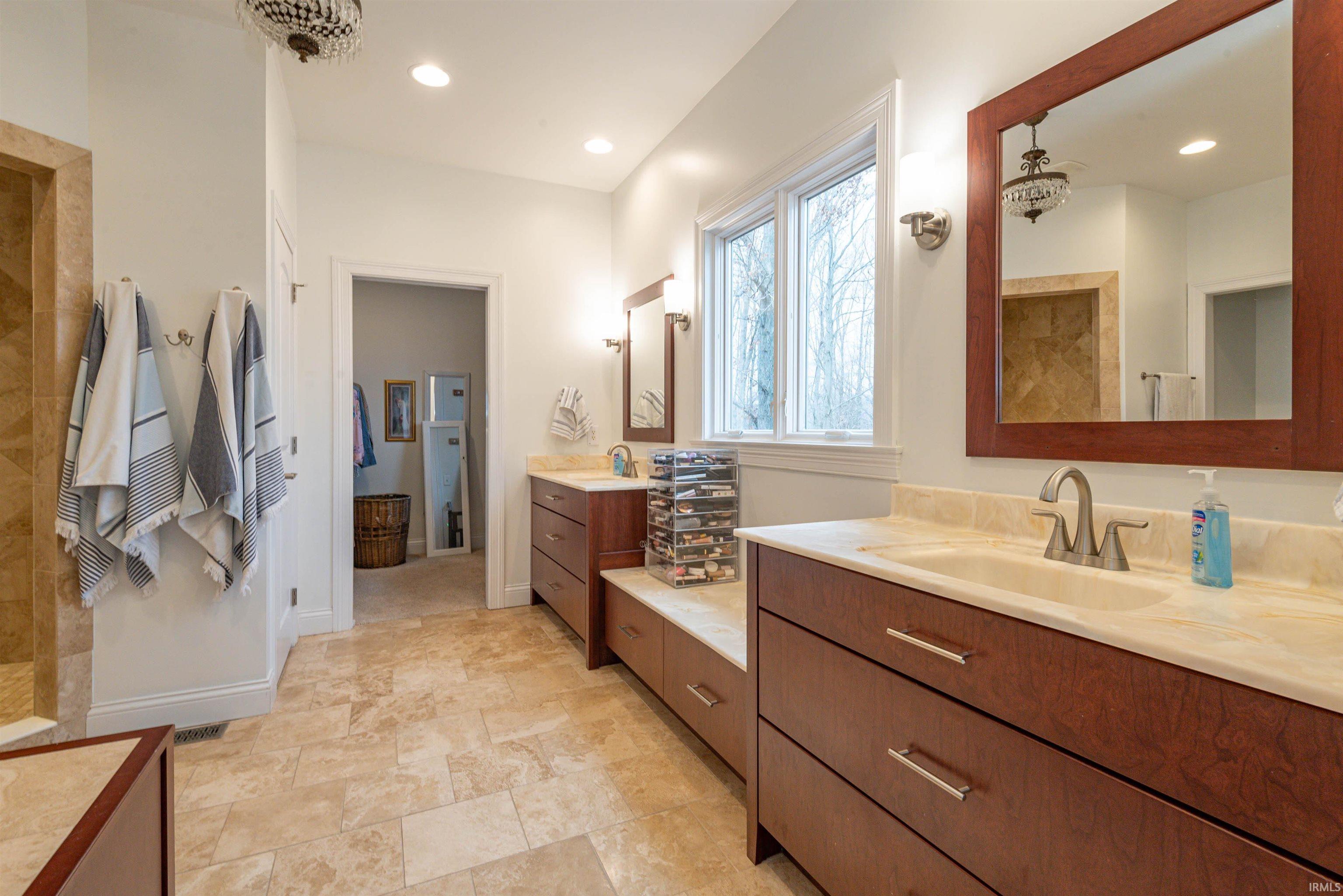 2591 E Pedigo Bay Drive