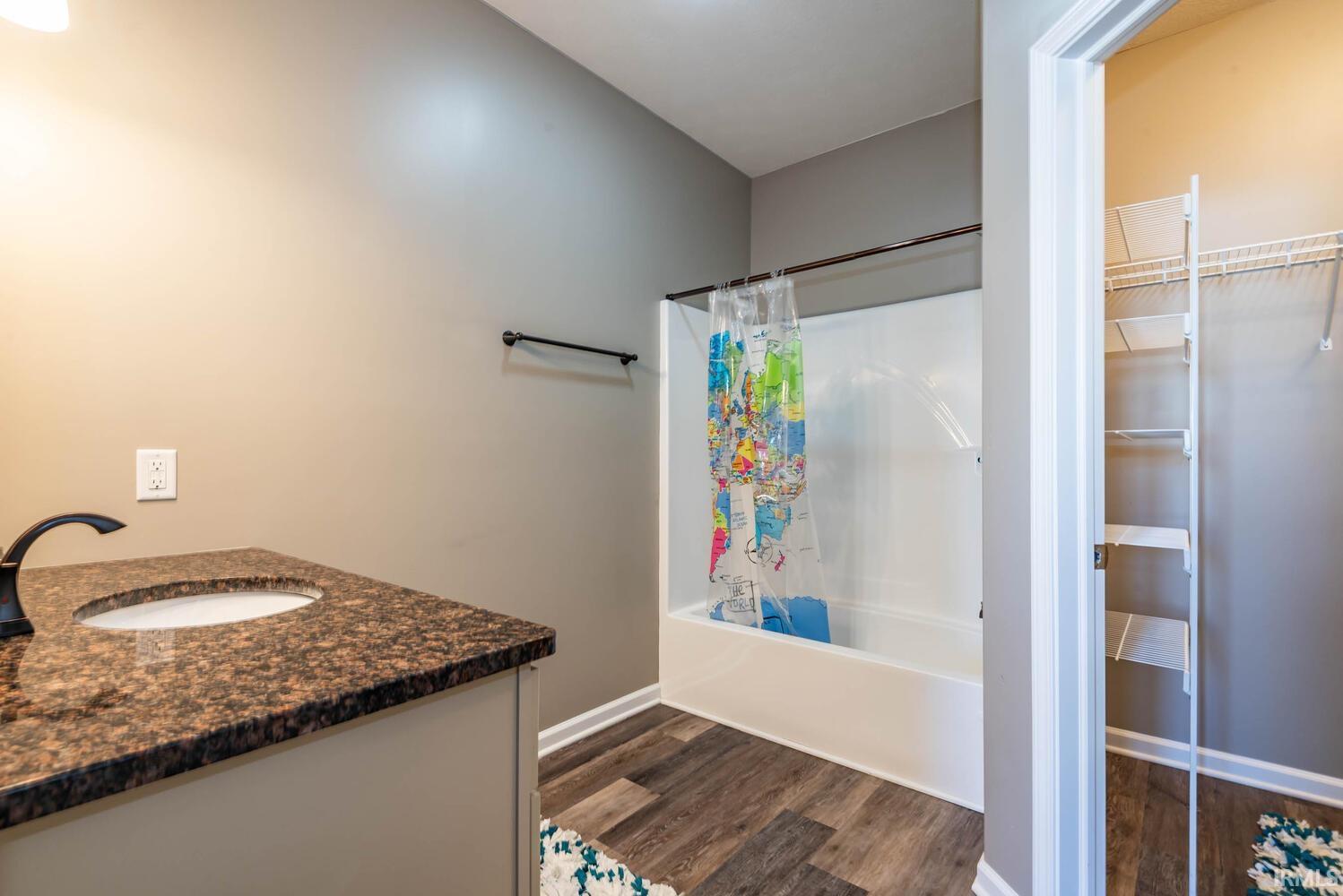 5760 W Daffodil Court