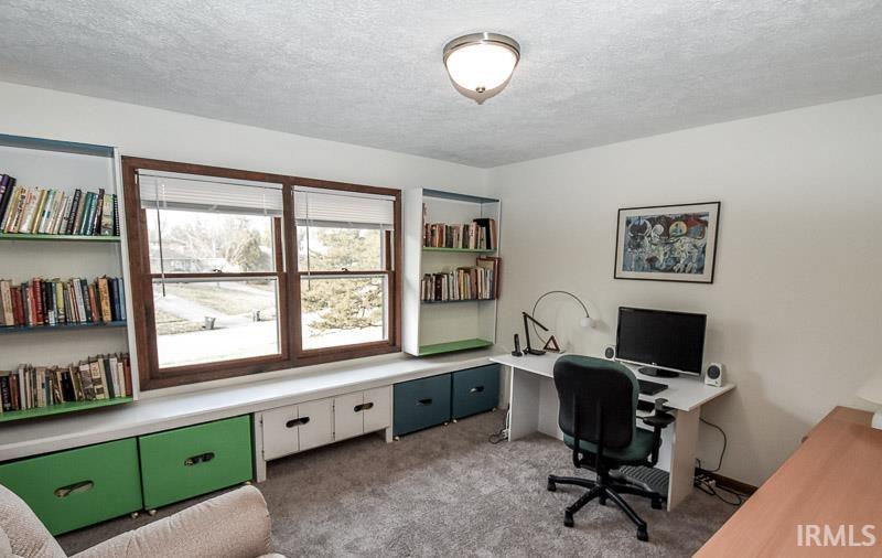 550 N Park Ridge Road