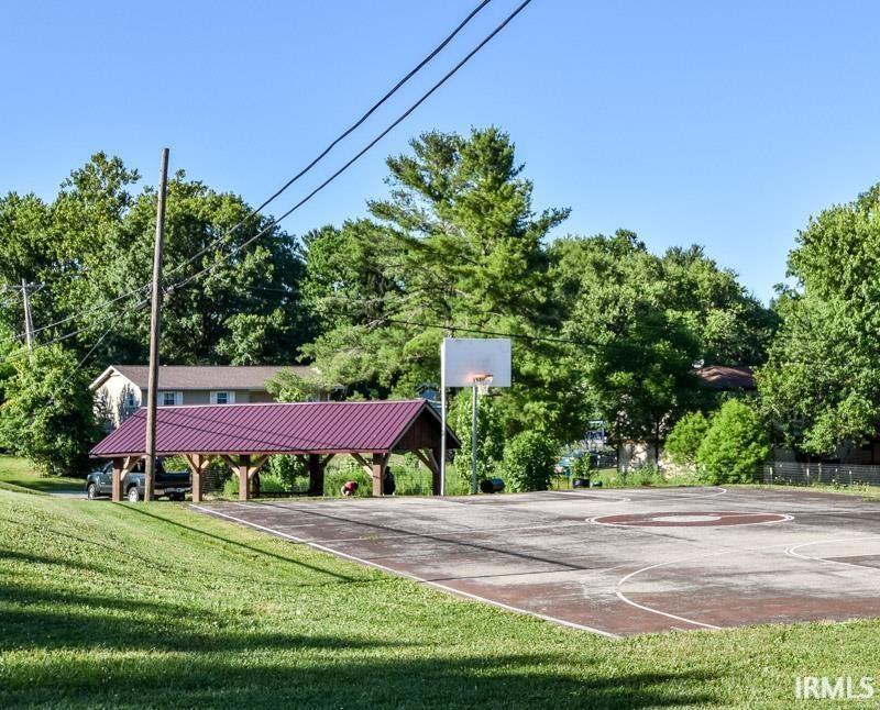 550 N Park Ridge Road