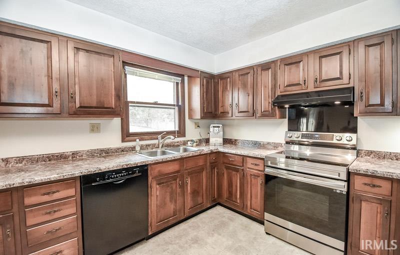 550 N Park Ridge Road