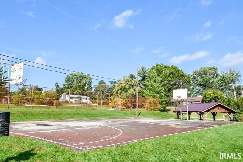 550 N Park Ridge Road