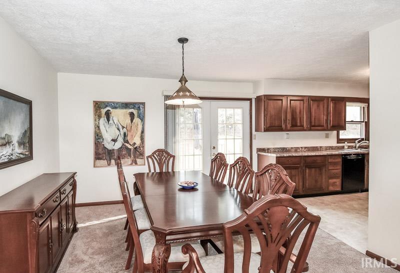 550 N Park Ridge Road