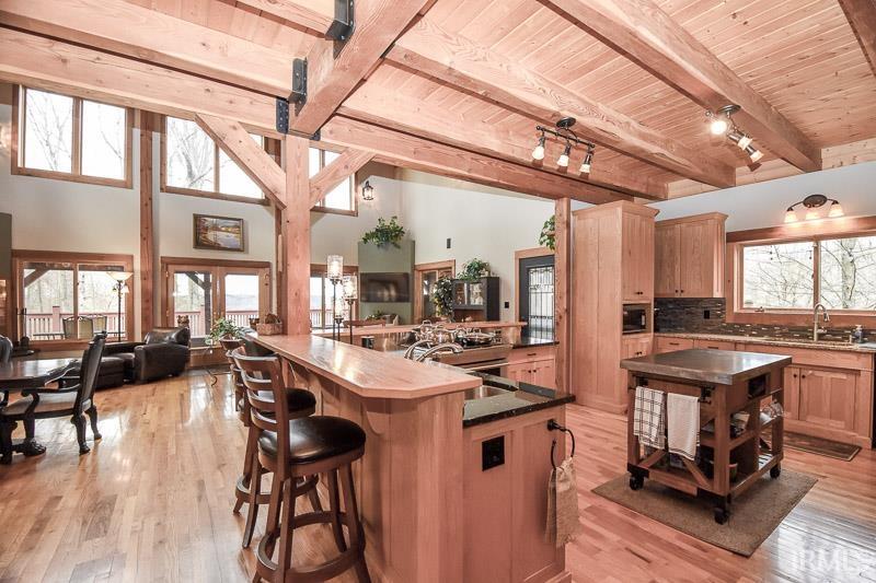 5736 N Pathways Drive