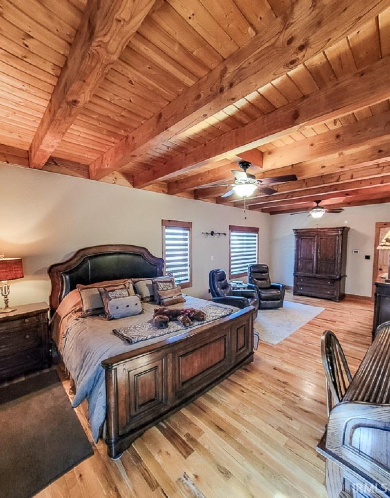 5736 N Pathways Drive