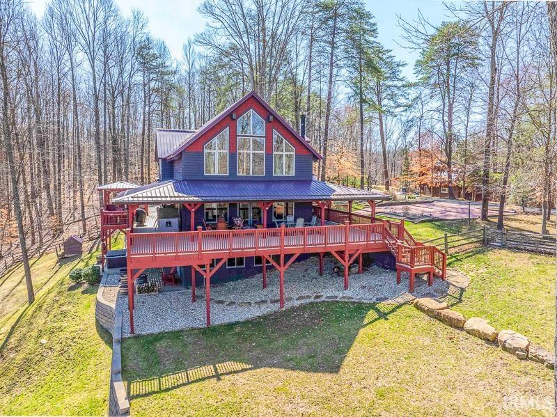 5736 N Pathways Drive