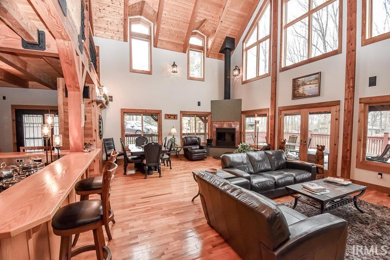 5736 N Pathways Drive