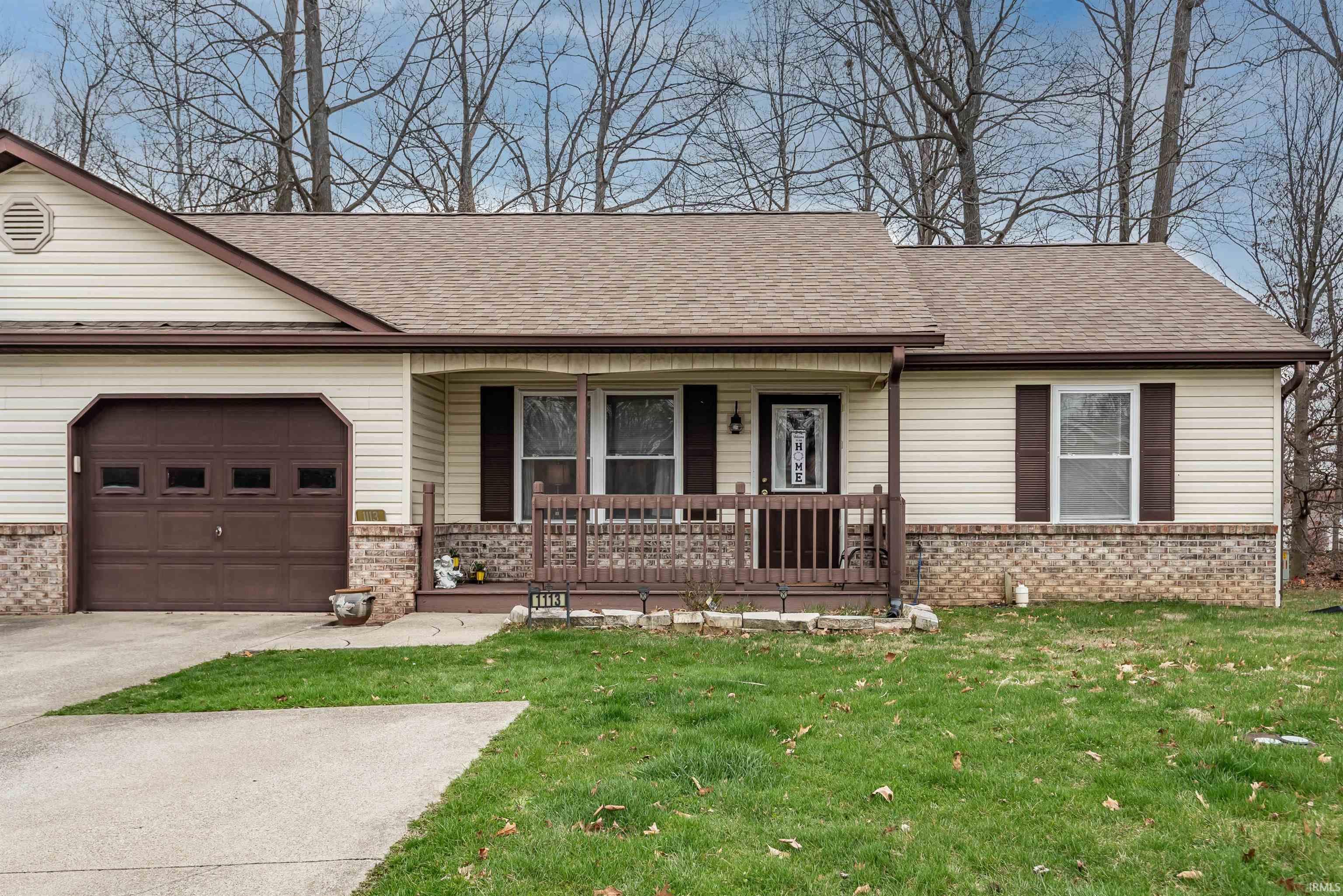 1113 N Forest View Drive