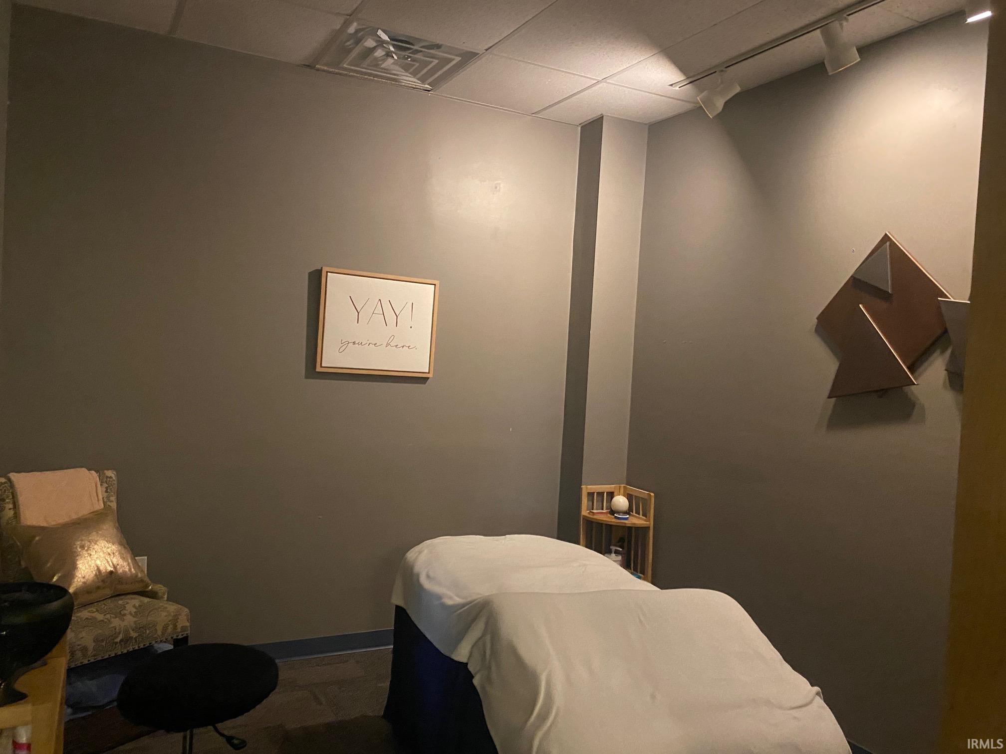 1713 N College (Suite 1) Avenue Unit: 1