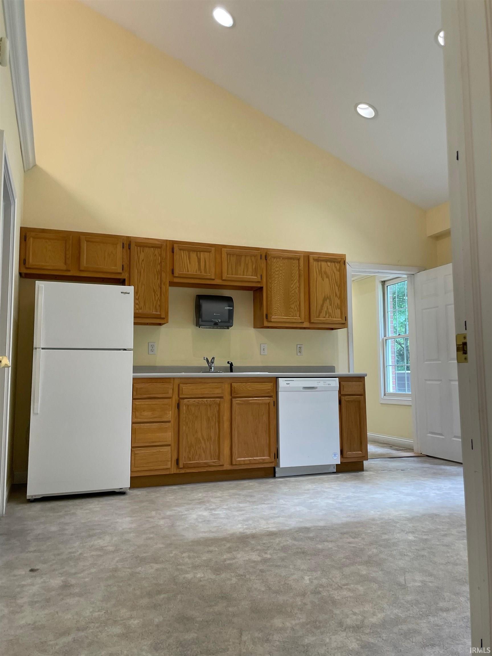 2201 W Sudbury Drive