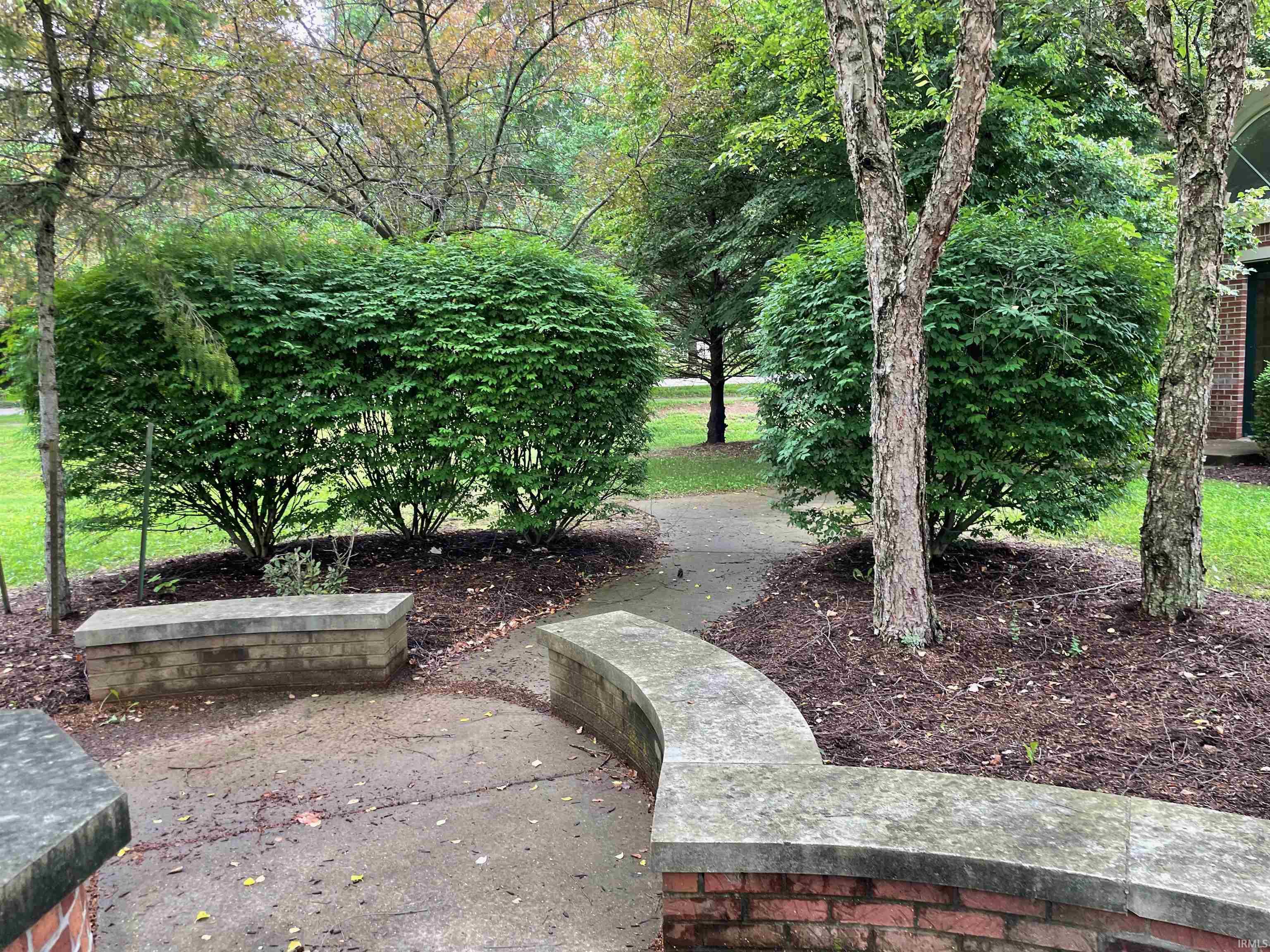 2201 W Sudbury Drive