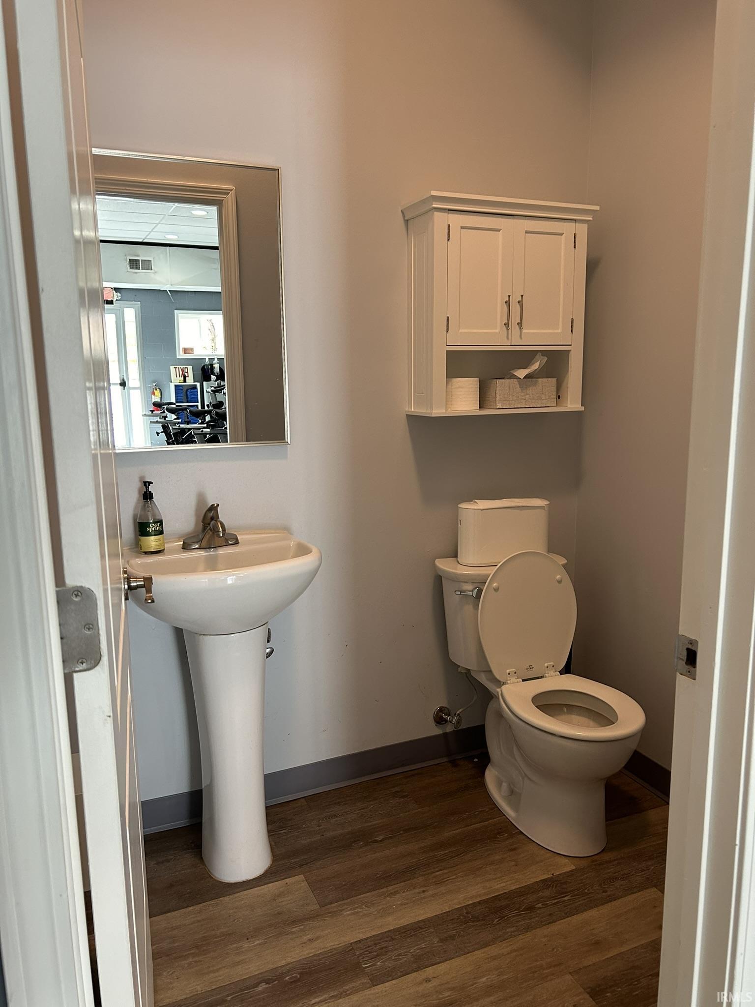 1709 N College Unit: 102 and 103