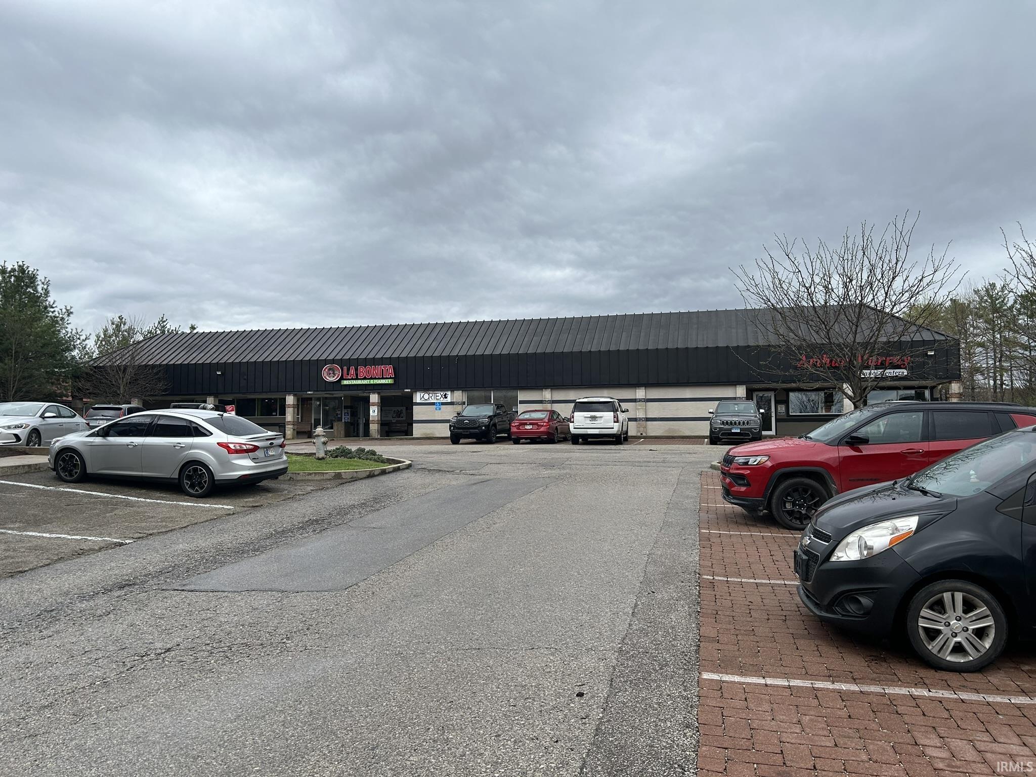 1709 N College Unit: 102 and 103