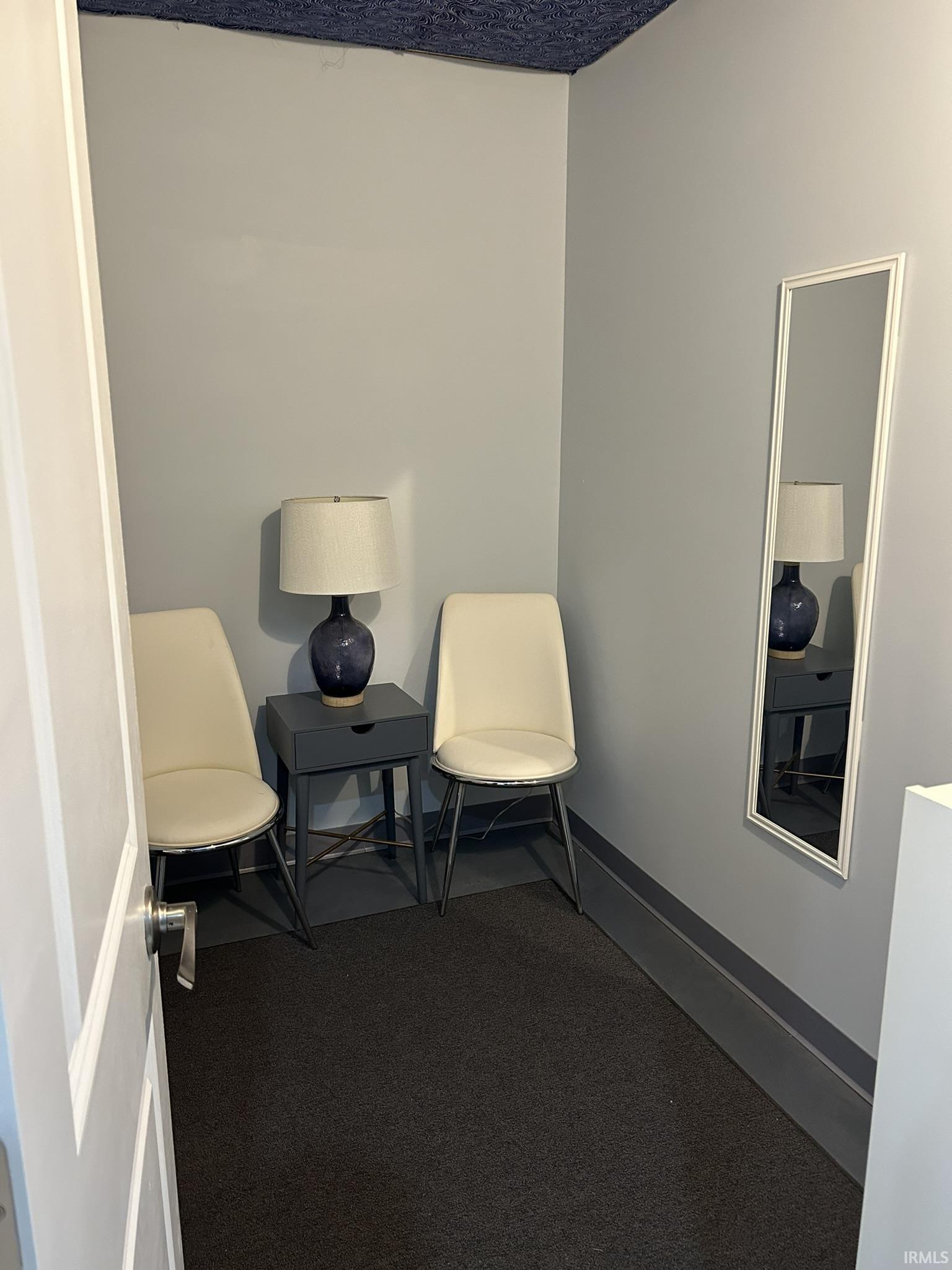 1709 N College Unit: 102 and 103