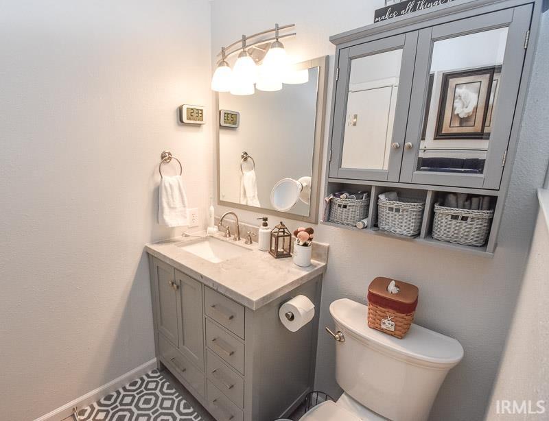 5809 W Stoneview Way