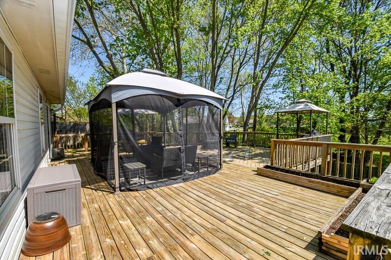 5809 W Stoneview Way