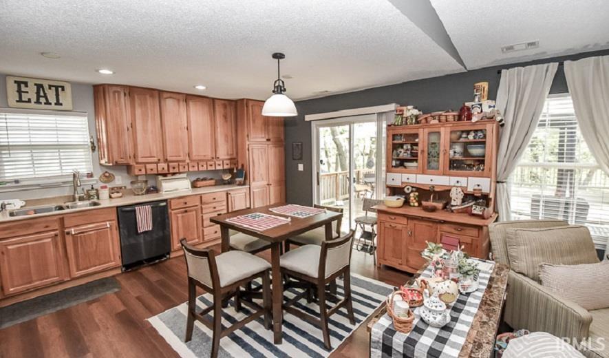 5809 W Stoneview Way