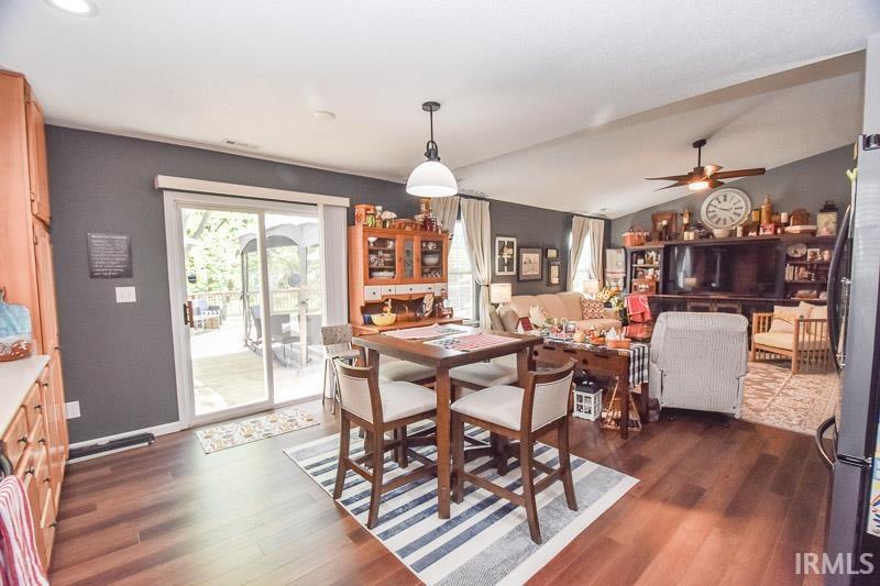 5809 W Stoneview Way