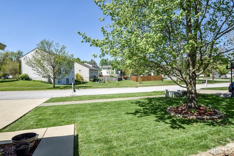 5809 W Stoneview Way