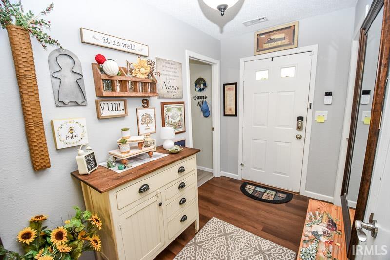 5809 W Stoneview Way