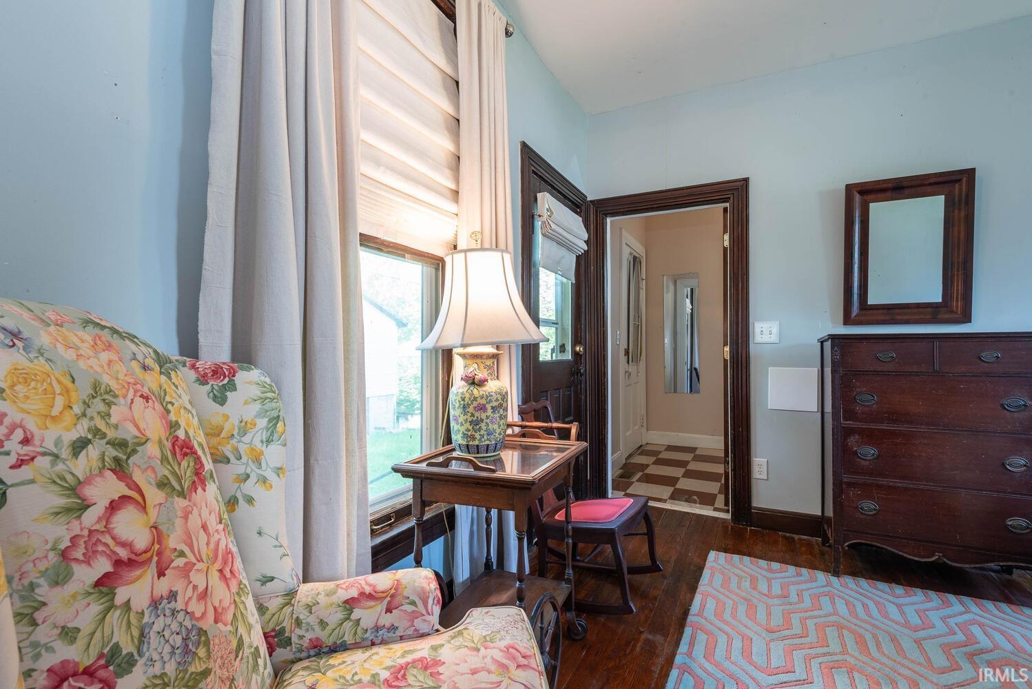 8225 N Market Street