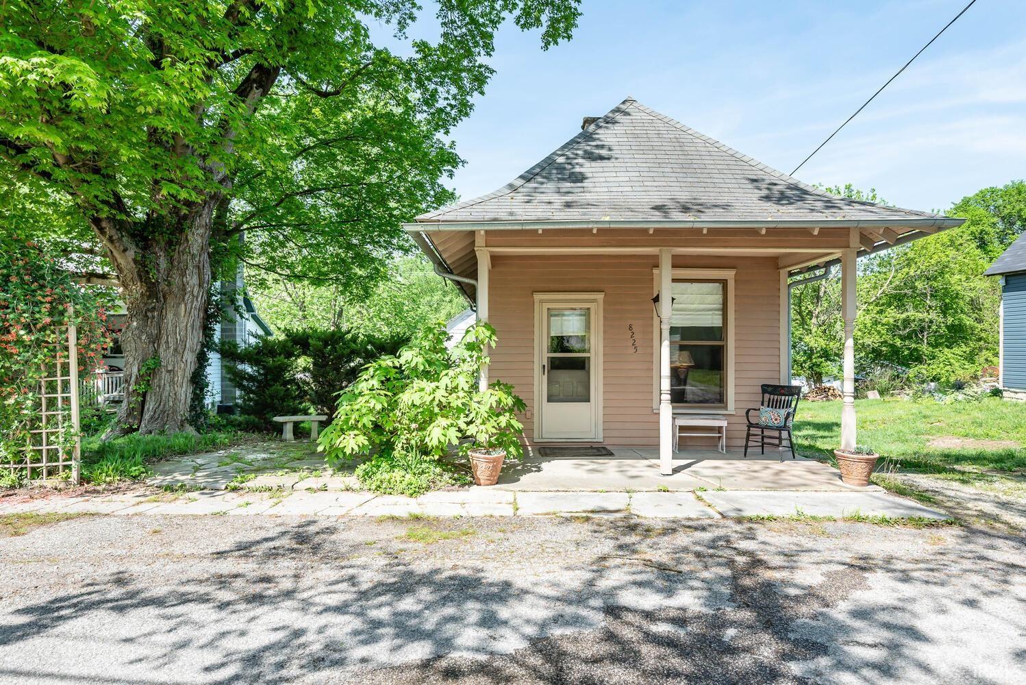 8225 N Market Street