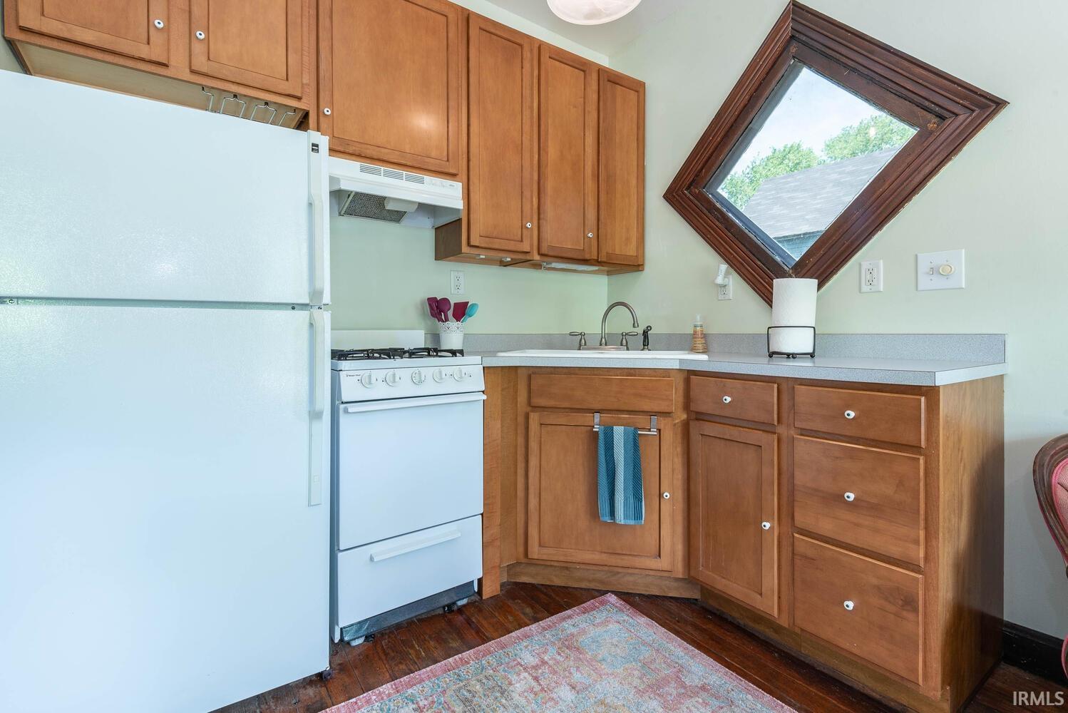 8225 N Market Street